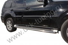 Тюнинг внедорожника Защита штатного порога труба Mitsubishi Pajero 4 2006-2017