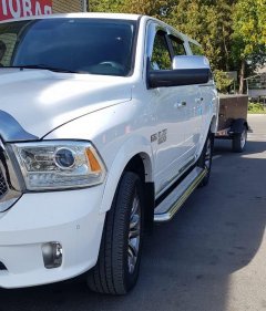 Тюнинг внедорожника Пороги с накладным листом Dodge RAM 1500