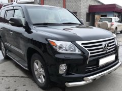 Тюнинг внедорожника Защита штатного порога труба Lexus LX 570 2013-2015