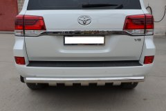 Тюнинг внедорожника Защита заднего бампера Toyota Land Cruiser 200  2015