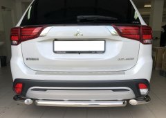 Тюнинг внедорожника Защита заднего бампера Mitsubishi Outlander 2019