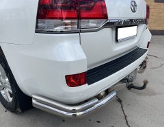 Тюнинг внедорожника Защита заднего бампера Toyota Land Cruiser 200 2007-2012
