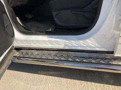 Тюнинг внедорожника Пороги с накладным листом Chery Tiggo 4 2019