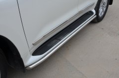 Тюнинг внедорожника Защита штатного порога труба Toyota Land Cruiser 200 TRD 2019