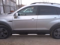 Тюнинг внедорожника Порог труба с проступью Chevrolet Captiva 2012