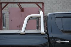 Тюнинг внедорожника Защитные дуги кузова Toyota Hilux Exclusive Black 2018