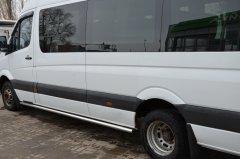 Тюнинг внедорожника Защита штатного порога труба Mercedes-Benz Sprinter 2012