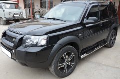 Тюнинг внедорожника Порог труба с проступью Land Rover Freelander 1997-2006г. (I поколение)