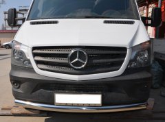 Тюнинг внедорожника Защита переднего бампера Mercedes-Benz Sprinter 2012