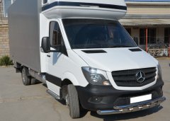 Тюнинг внедорожника Защита переднего бампера Mercedes-Benz Sprinter 2012