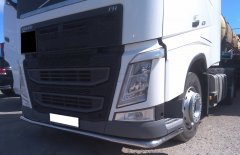 Тюнинг внедорожника Защита переднего бампера Volvo Седельный тягач FH 13