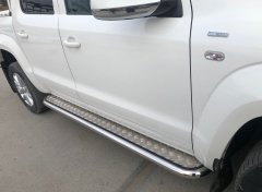 Тюнинг внедорожника Пороги с накладным листом Volkswagen Amarok 2016