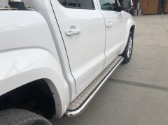 Тюнинг внедорожника Пороги с накладным листом Volkswagen Amarok 2016