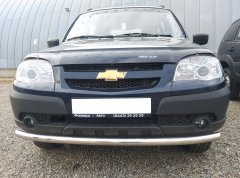 Тюнинг внедорожника Защита переднего бампера Chevrolet Niva 2010