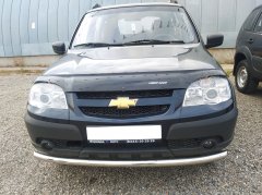 Тюнинг внедорожника Защита переднего бампера Chevrolet Niva 2010