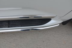 Тюнинг внедорожника Защита штатного порога труба Toyota Land Cruiser 200 Executive Lounge 2020 (обновленный)