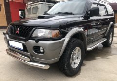 Тюнинг внедорожника Защита переднего бампера Mitsubishi Pajero Sport 1998-2007