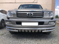 Тюнинг внедорожника Защита переднего бампера Toyota Land Cruiser 100 1998-2006
