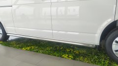 Тюнинг внедорожника Защита штатного порога труба Volkswagen T-6.1 2020