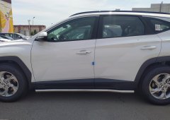 Тюнинг внедорожника Защита штатного порога труба Hyundai Tucson 2021