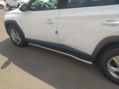 Тюнинг внедорожника Защита штатного порога труба Hyundai Tucson 2021