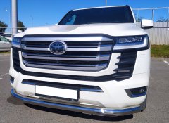 Тюнинг внедорожника Защита переднего бампера Toyota Land Cruiser 300 2021 (Юбилейная)