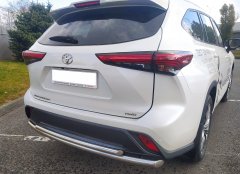 Тюнинг внедорожника Защита заднего бампера Toyota Highlander 2021