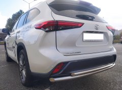 Тюнинг внедорожника Защита заднего бампера Toyota Highlander 2021