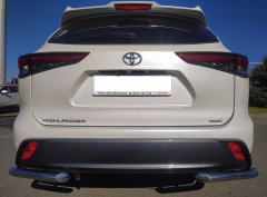 Тюнинг внедорожника Защита заднего бампера Toyota Highlander 2021