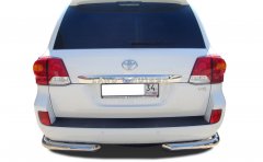 Тюнинг внедорожника Защита заднего бампера Toyota Land Cruiser 200 2013