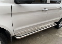 Тюнинг внедорожника Пороги с накладным листом JAC T6