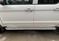 Тюнинг внедорожника Пороги с накладным листом JAC T6