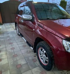 Тюнинг внедорожника Порог труба с проступью Suzuki Grand Vitara 2013