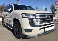 Тюнинг внедорожника Защита переднего бампера Toyota Land Cruiser 300 2021 (Юбилейная)