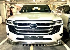 Тюнинг внедорожника Защита переднего бампера Toyota Land Cruiser 300 2021 (Комфорт плюс)