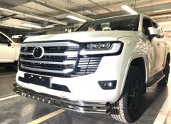 Тюнинг внедорожника Защита переднего бампера Toyota Land Cruiser 300 2021 (Комфорт плюс)