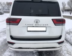 Тюнинг внедорожника Защита заднего бампера Toyota Land Cruiser 300 2021 (Юбилейная)