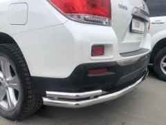 Тюнинг внедорожника Защита заднего бампера Toyota Highlander 2010