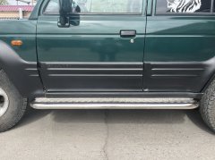 Тюнинг внедорожника Пороги с накладным листом Hyundai Galloper 1995