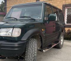 Тюнинг внедорожника Порог труба с проступью Mitsubishi Pajero 1 1986-2006
