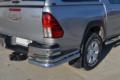 Тюнинг внедорожника Защита заднего бампера Toyota Hilux 2021