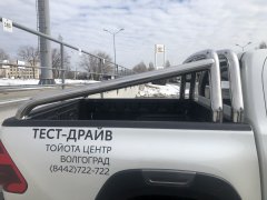 Тюнинг внедорожника Защитные дуги кузова Toyota Hilux 2021