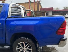 Тюнинг внедорожника Защитные дуги кузова Toyota Hilux 2011
