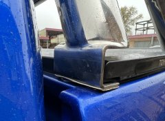 Тюнинг внедорожника Защитные дуги кузова Toyota Hilux 2011