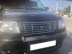 Тюнинг внедорожника Решетка передняя УАЗ Patriot 2005