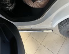 Тюнинг внедорожника Защита штатного порога труба Chery Omoda C5 2022