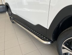 Тюнинг внедорожника Пороги с накладным листом JAC JS4 2022