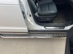 Тюнинг внедорожника Пороги с накладным листом Changan CS95 2023