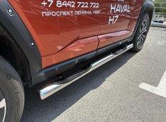 Тюнинг внедорожника Порог труба с проступью Haval H7 2025