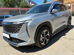 Тюнинг внедорожника Защита штатного порога труба Geely Atlas 2023